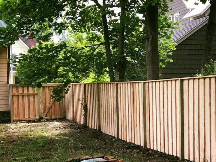 Canastota New York wood privacy fencing