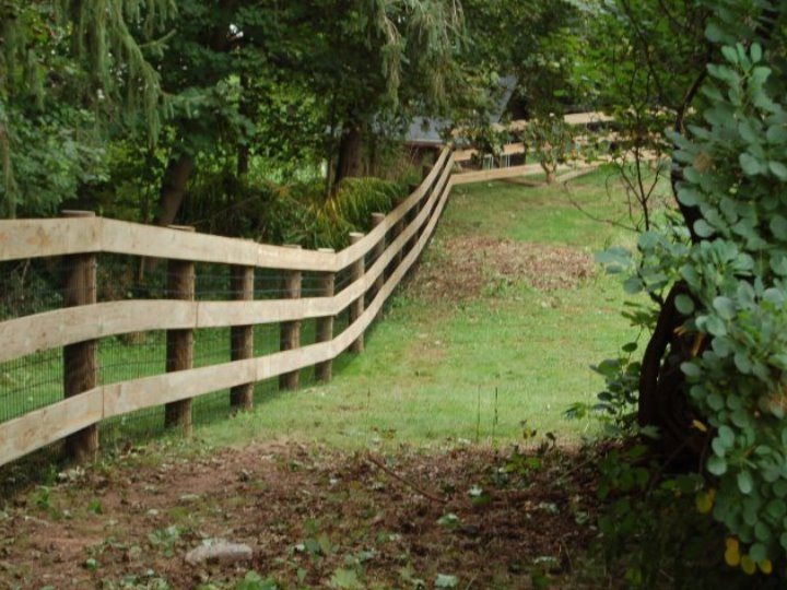 Leonardsville New York Fence Project Photo